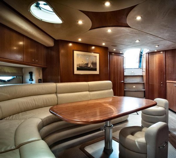 Sunseeker Predator 61 LEO - Salon 2