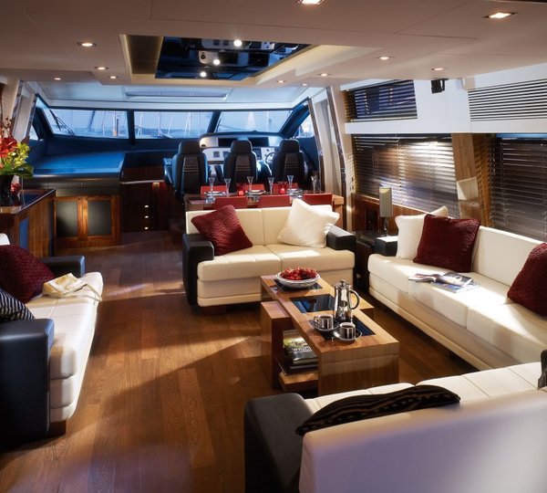Sunseeker Predator 84 ALVIUM - Salon
