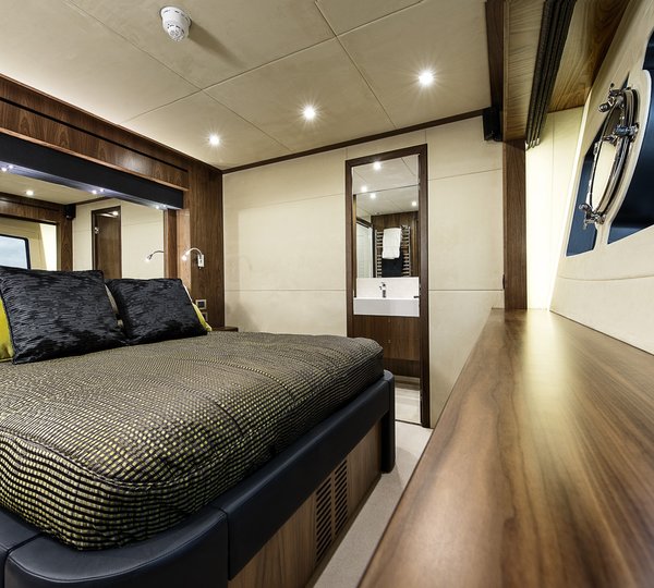 Sunseeker TWENTY EIGHT - Guest cabin