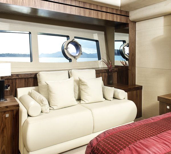 Sunseeker TWENTY EIGHT - Master sofa