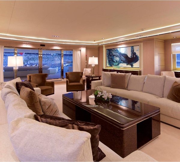 Super Yacht O'PARI3 - Salon