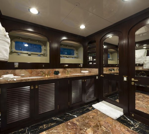 Super yacht THE WELLESLEY - Cabin ensuite