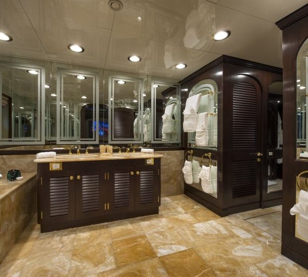Super yacht THE WELLESLEY - VIP ensuite