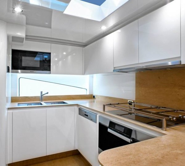 Superyacht AmerCento - Galley