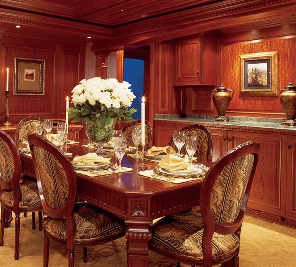 Superyacht Cynthia (ex Tenacity) - Formal dining