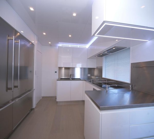 Superyacht Irie Man - Galley