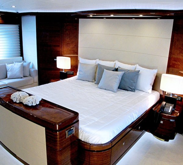 Superyacht Lady Gaga Onwers Suite