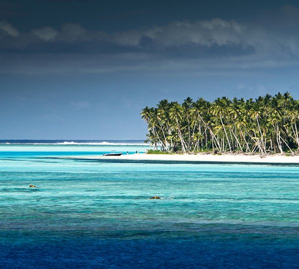 Superyacht NOBLE HOUSE -  In the South Pacific