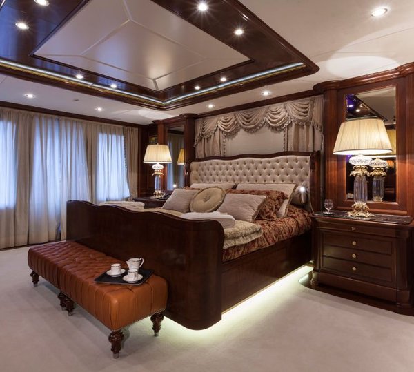 Superyacht PRIDE - Master Cabin