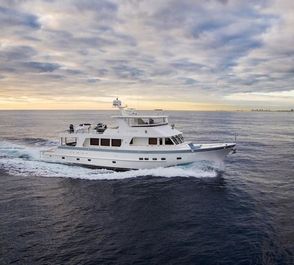 Superyacht Ti Punch - side view