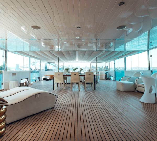 TANGO - Aft deck view