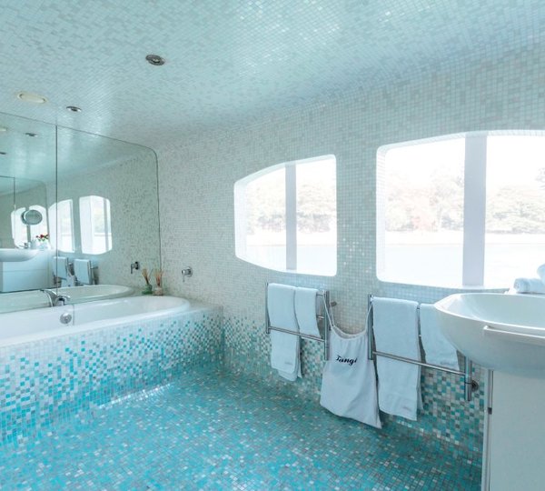 TANGO - Master ensuite