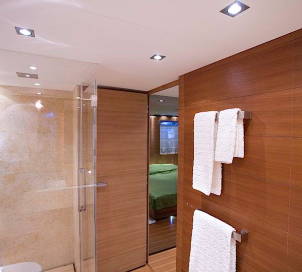 TATIANA PER SEMPRE Guest Bathroom