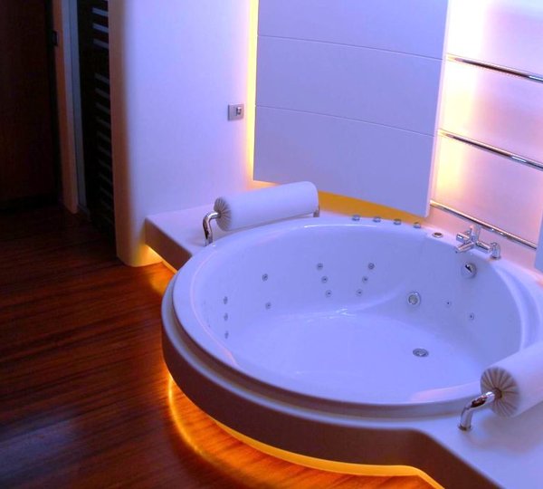 TAURUS Ensuite