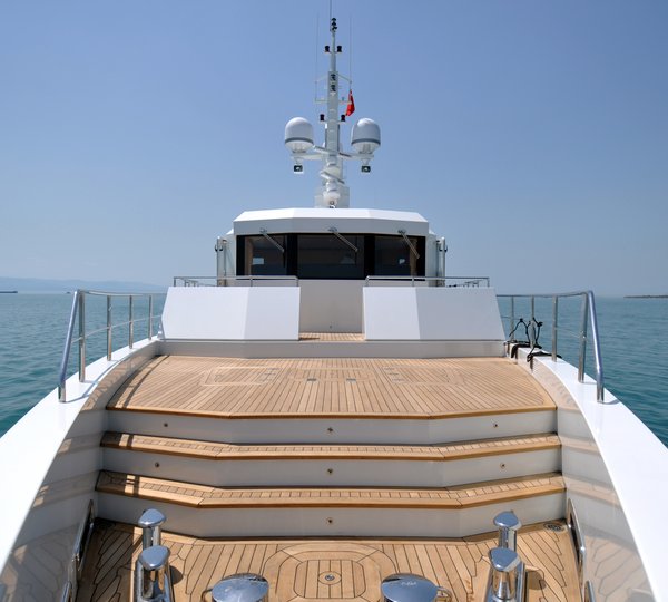 Tansu Superyacht Ceylan - Aft