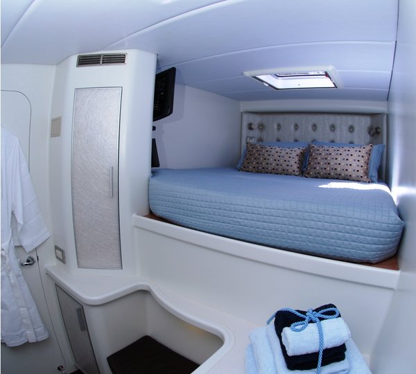 Te Okupu fwd guest cabin
