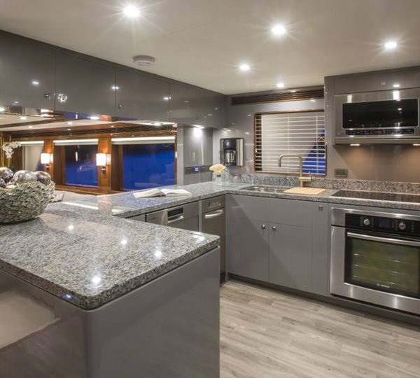 Ti Punch superyacht - Galley
