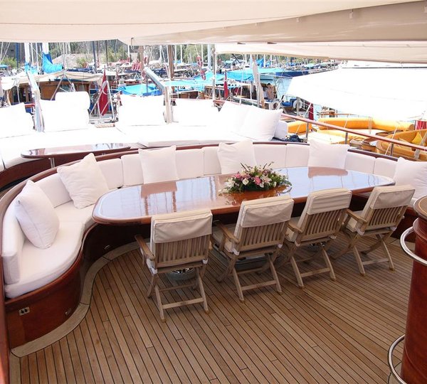 Turkish Gulet NIALANCA003