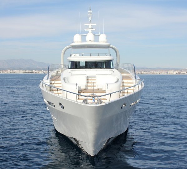 Vicem superyacht Bronko I - front view