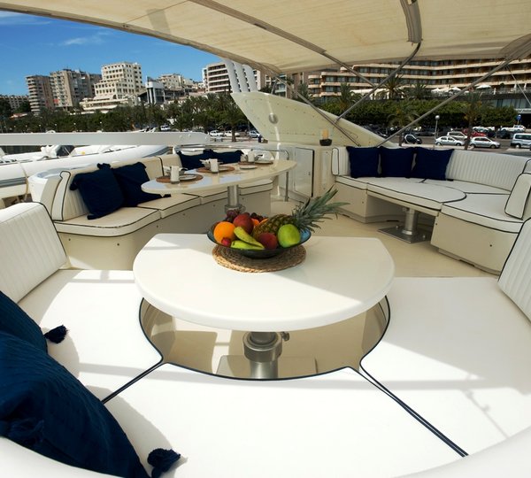 White Fang -  Sundeck