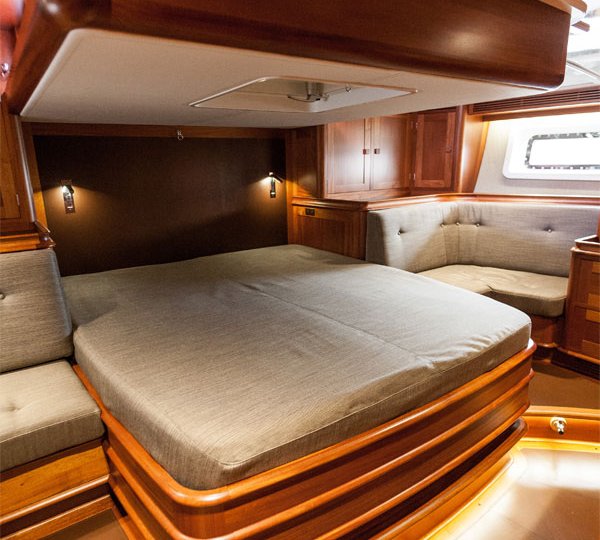 Windhunter II yacht - Cabin