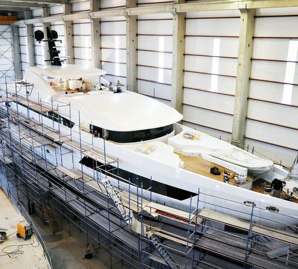 Works on BEBE superyacht - Image credit to Vosmarine