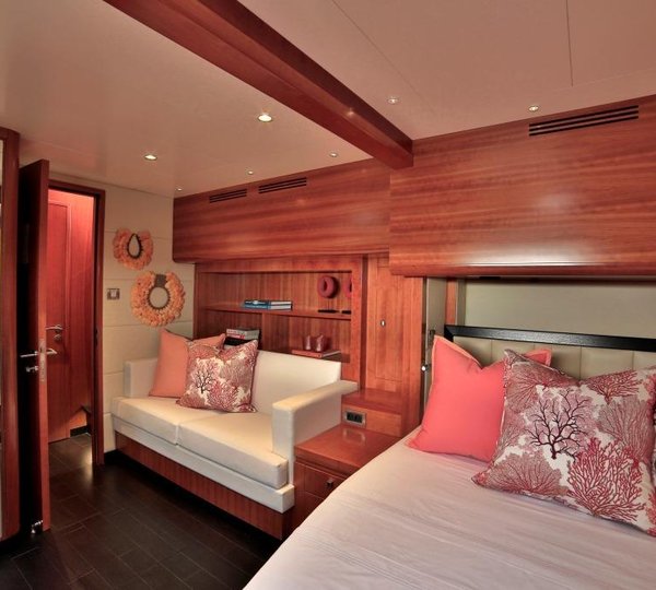 Worlds End - Master cabin 2