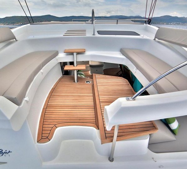 Worlds End - Upper deck