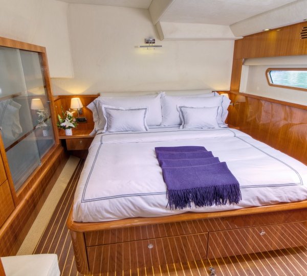 XENIA 74 - Guest cabin