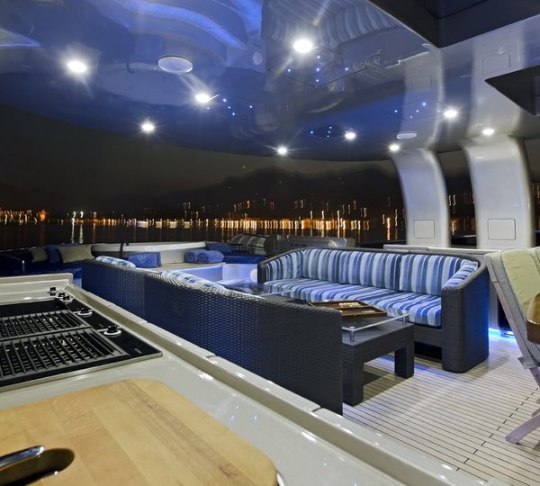 XO OF THE SEAS - Sundeck