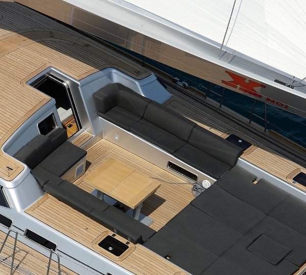 Xnoi Yacht - Exterior