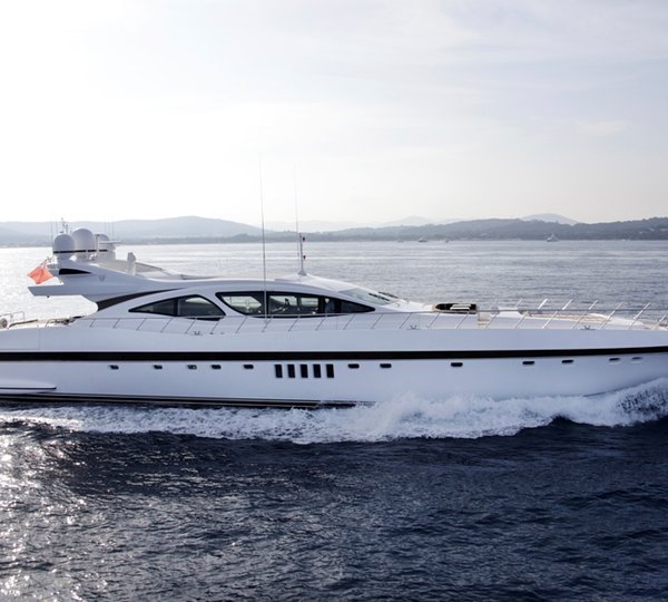 Yacht AFRICAN CAT -  Main