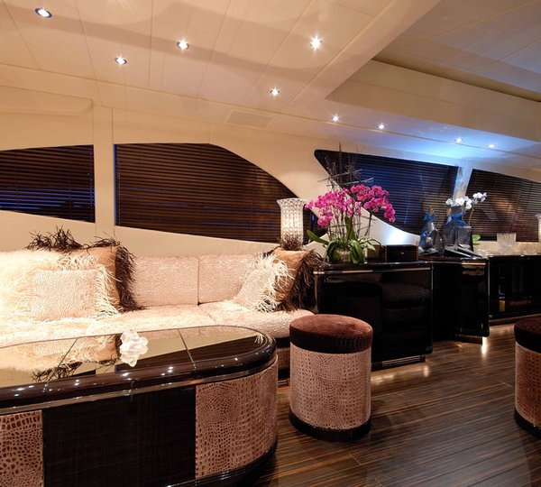 Yacht AFRICAN CAT -  Salon 2