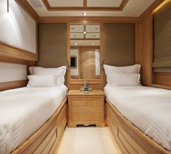 Yacht AFRICAN QUEEN - Twin Cabin