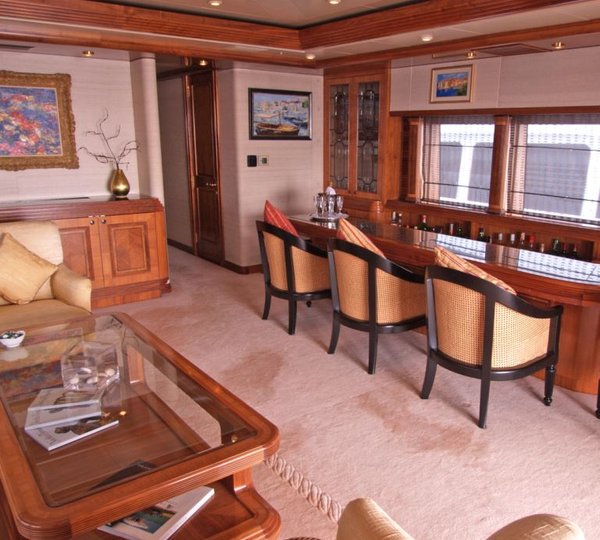 Yacht ALASKA - Skylounge 2