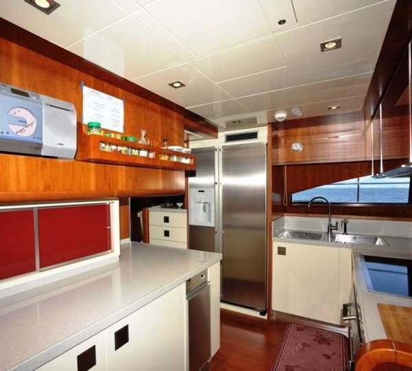 Yacht ANNE MARIE -  Galley