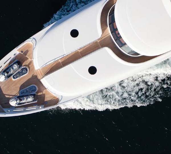 Yacht ARIANNA -  From Above