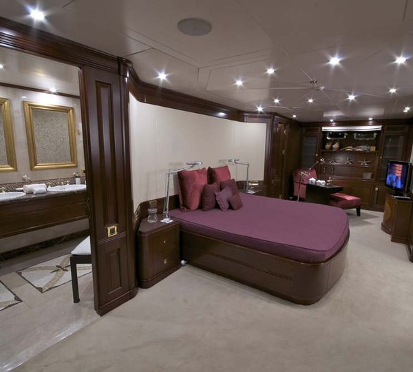 Yacht AZTECA II -  VIP Cabin