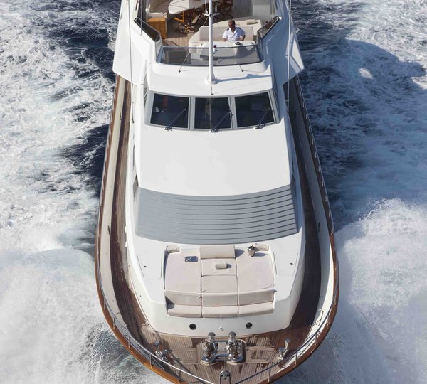 Yacht BOJANGLES -  Forward View