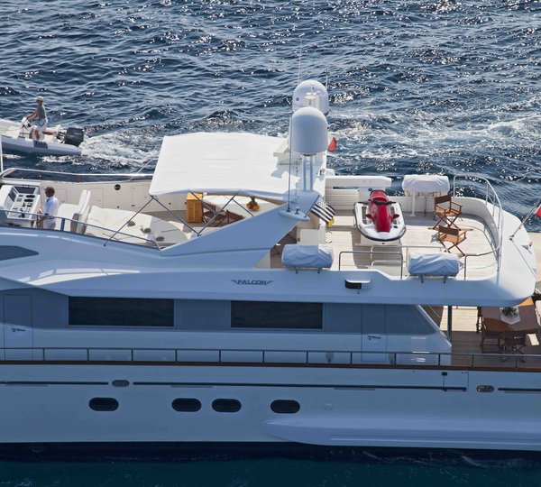 Yacht BOJANGLES -  Sundeck View