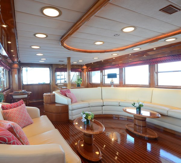 Yacht CAMELLIA - Main Salon 3
