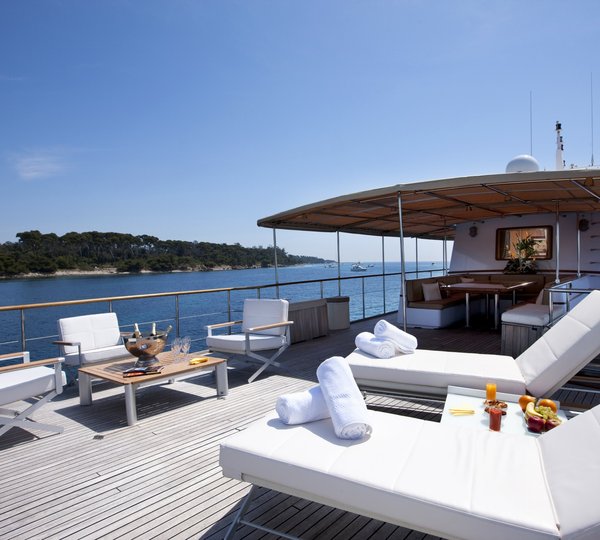 Yacht CLARA ONE - Flybridge