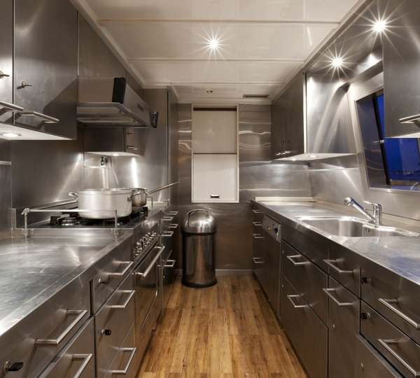 Yacht CLARA ONE - Galley
