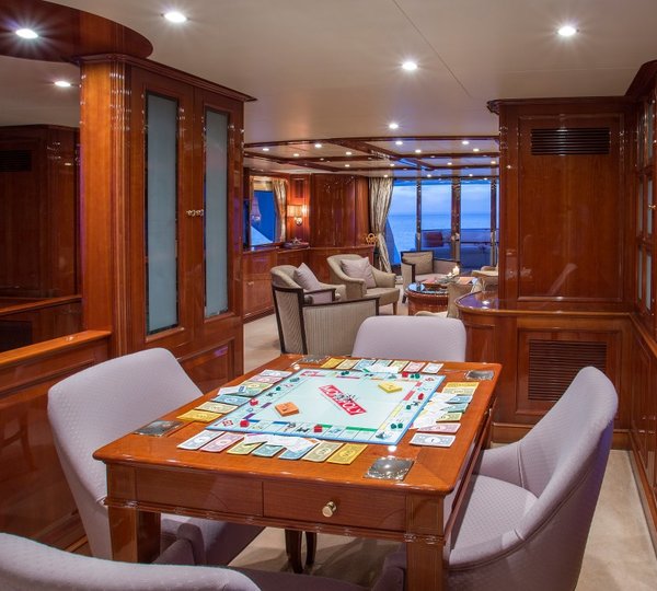 Yacht Camarina Royale - Main Salon Card Table