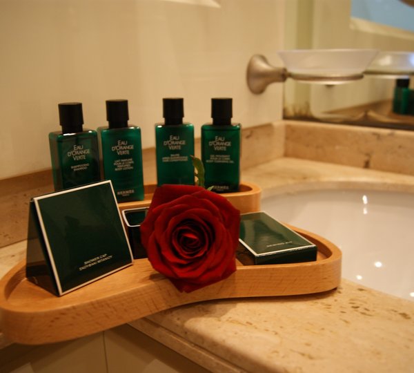 Yacht DILIAS -  Ensuite detial