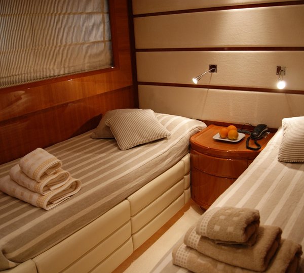 Yacht DILIAS -  Twin Cabin