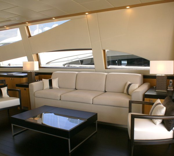 Yacht EOL B -  Salon Seating 2