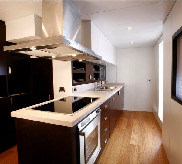 Yacht GRACE KELLY -  Galley