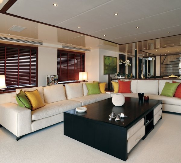 Yacht IDEFIX - Salon