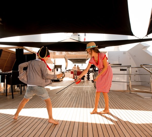 Yacht IDOL -  Sundeck